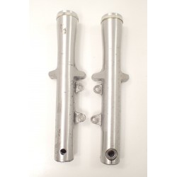 Yamaha XVS 1100 Drag Star Golenie przód...