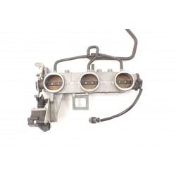 Triumph Speed Triple 1050 05-10...