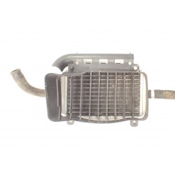 Piaggio Vespa GTS 300 Chłodnica