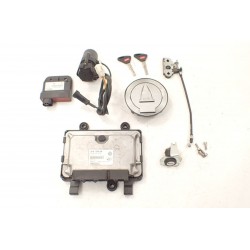 Aprilia RSV 1000 Tuono V4 R 11-13 Stacyjka...