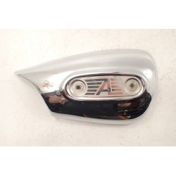 Triumph Adventurer 900 Wypełnienie chrom...