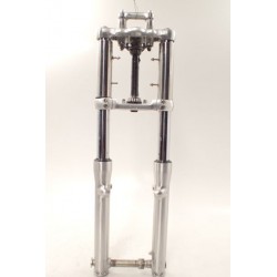 Triumph Adventurer 900 Zawieszenie półka lagi