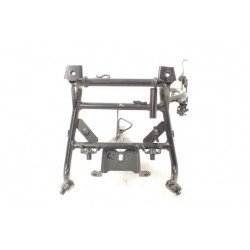 Kawasaki Ninja 125 19- Stelaż przód mocowanie