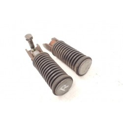 Suzuki TU-X (97-00) Set podnóżek pasażera...