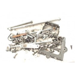 Suzuki SV 1000 (03-09) Śruby z demontażu