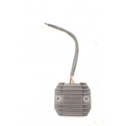 Yamaha FZS 600 Fazer (98-02) Regulator...