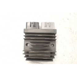 Honda CBR 650 R (2024-) Regulator napięcia...
