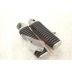 Suzuki VZ 800 Marauder Set podnóżek...