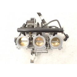 Triumph Street Triple 675 R (13-17)...