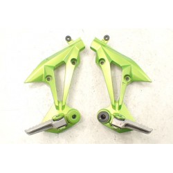 Kawasaki Z750 (07-11) Set podnóżek...