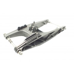 KTM Duke 125 (2022-) Wahacz tył