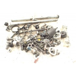 Suzuki GSX-R 1000 ( K3 K4 ) Śruby z demontażu