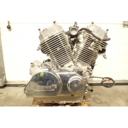 Honda VT 750 Shadow (04-07) Silnik 24819...