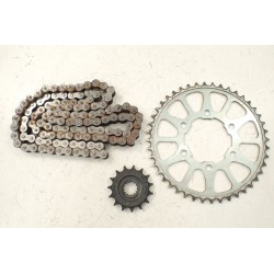 Kawasaki Z900 (2025-) Łańcuch DID 525...