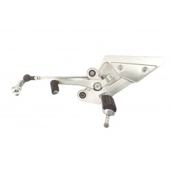 Yamaha FZ6 S1 (04-06) Set podnóżek lewy...