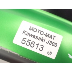 Bok [P] tył ogon zadupek owiewka Kawasaki J300