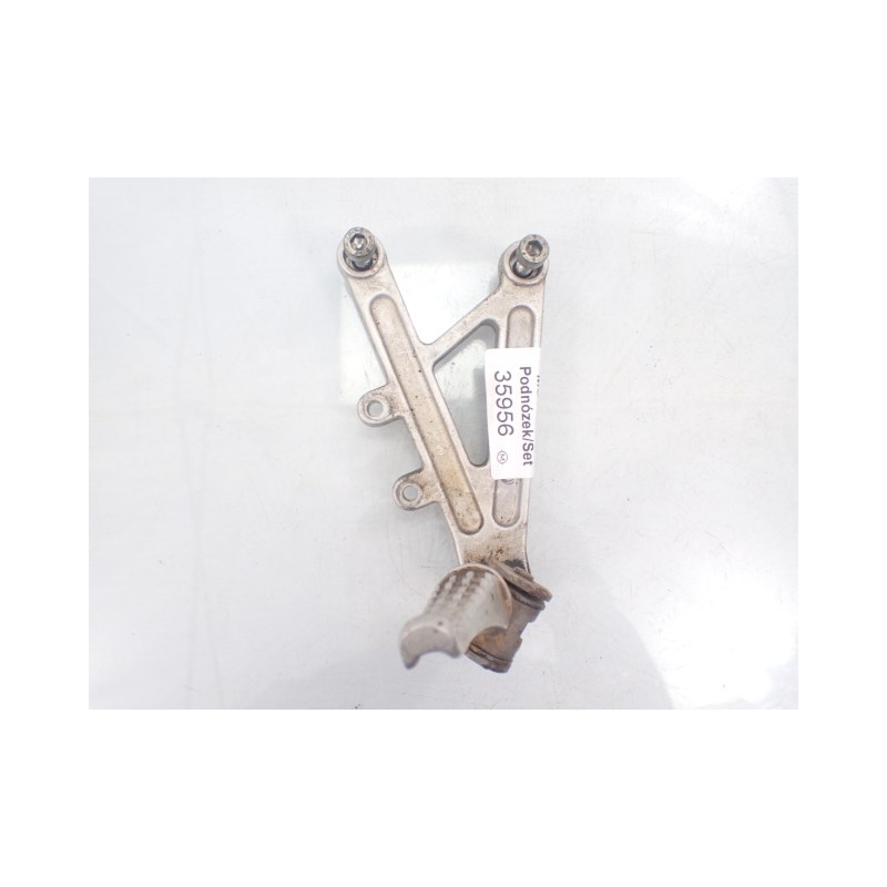 SET P PODNÓŻEK TYŁ PASAŻERA DERBI GPR 50 RS 50