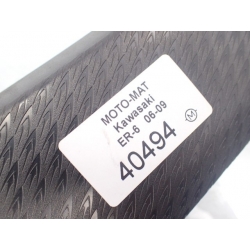 Wypełnienie pod zbiornik [L] Kawasaki ER-6 09-12